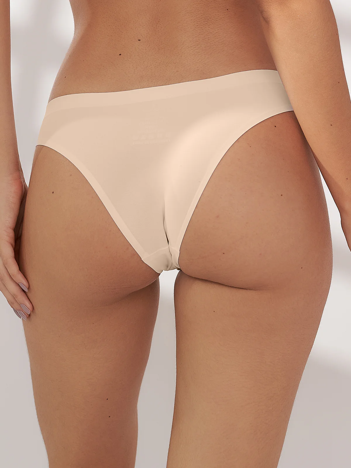 CALCINHA SEM COSTURA TANGA